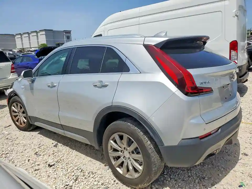 1GYFZCR47LF057069 2020 CADILLAC XT4-1