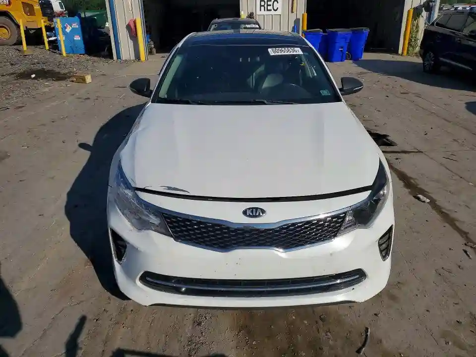 5XXGT4L39JG236942 2018 KIA OPTIMA S-4