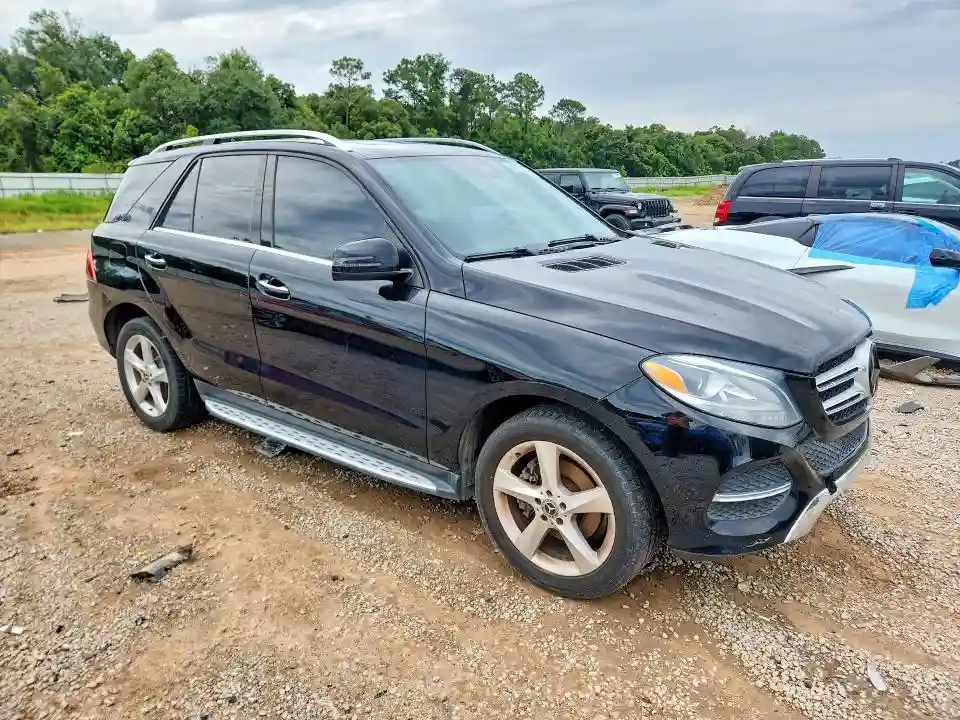 4JGDA5JB0HA964269 2017 MERCEDES-BENZ GLE-CLASS-3