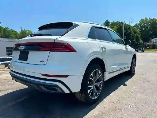 WA1EVBF15PD015447 2023 AUDI Q8-2