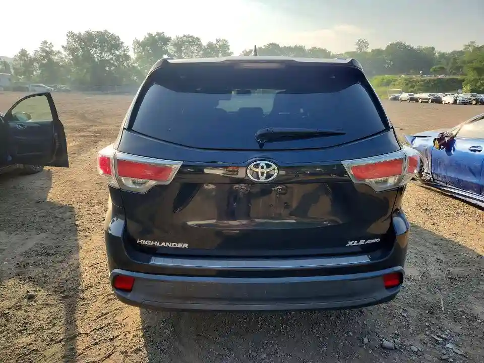5TDJKRFH5GS290632 2016 TOYOTA HIGHLANDER-5