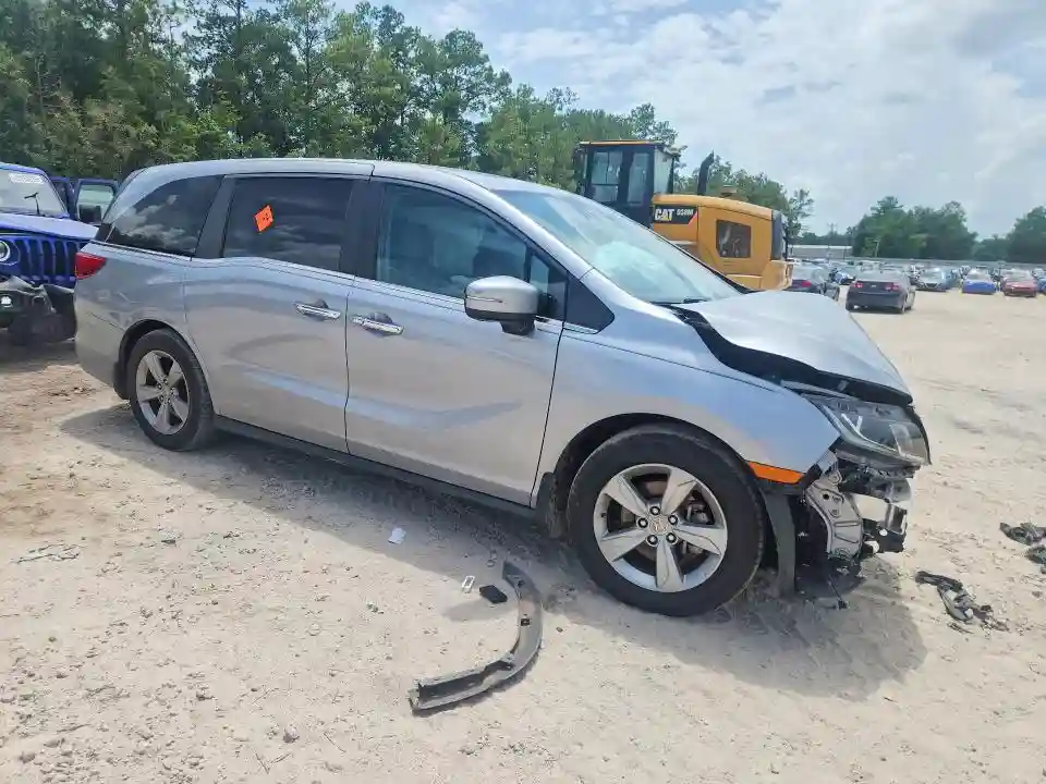 5FNRL6H77JB076403 2018 HONDA ODYSSEY-3