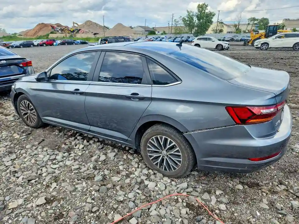3VWC57BU2KM090594 2019 VOLKSWAGEN JETTA-1
