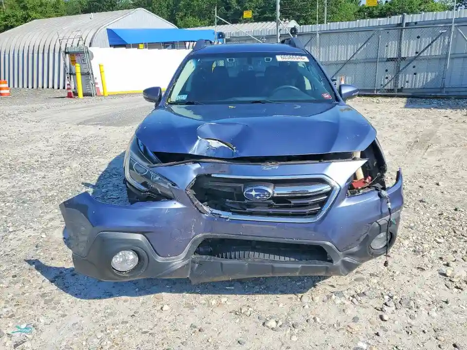 4S4BSAFC4J3215032 2018 SUBARU OUTBACK-4