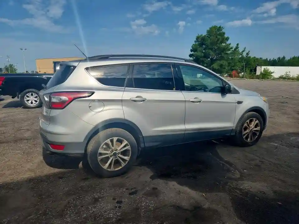 1FMCU9GD0HUC70084 2017 FORD ESCAPE-2