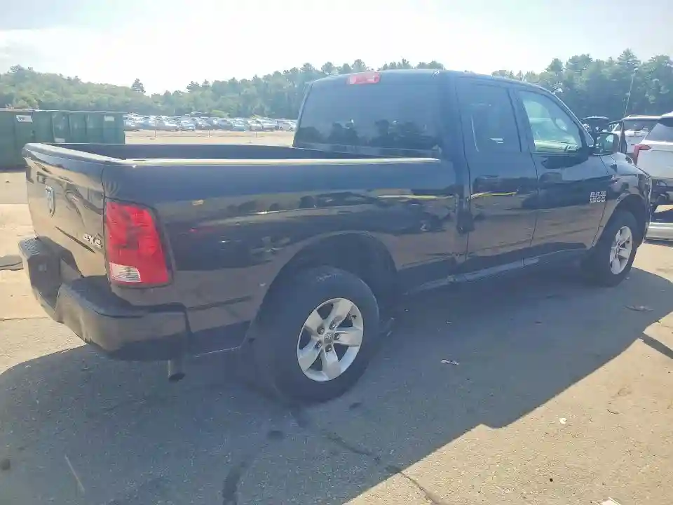 1C6RR7FG8HS589011 2017 RAM 1500-2
