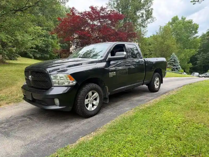 1C6RR7FG8KS504515 2019 RAM 1500-1