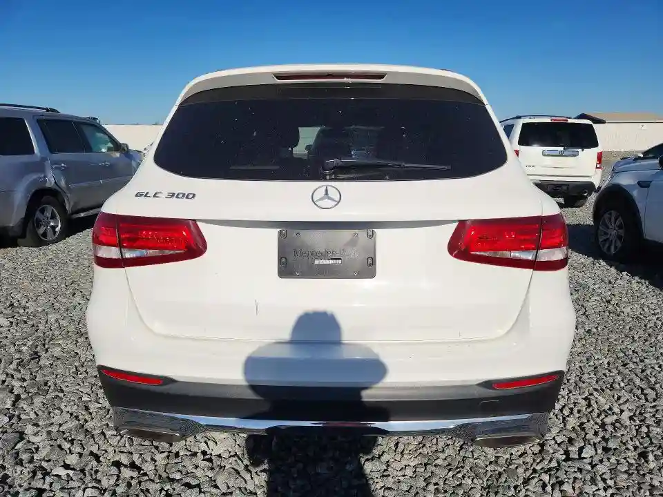WDC0G4JB5JV081711 2018 MERCEDES-BENZ GLC-CLASS-5