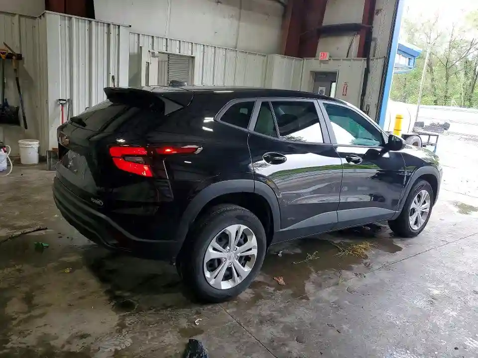 KL77LFE26RC065219 2024 CHEVROLET TRAX-2