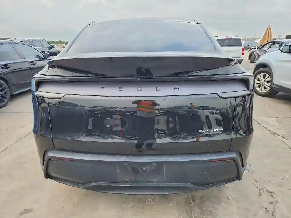 7SAYGDEDXTF425767 2026 TESLA MODEL Y-5