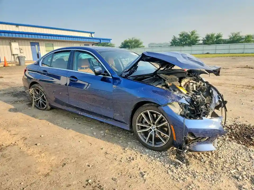 3MW5R7J06M8B96036 2021 BMW 3 SERIES-3