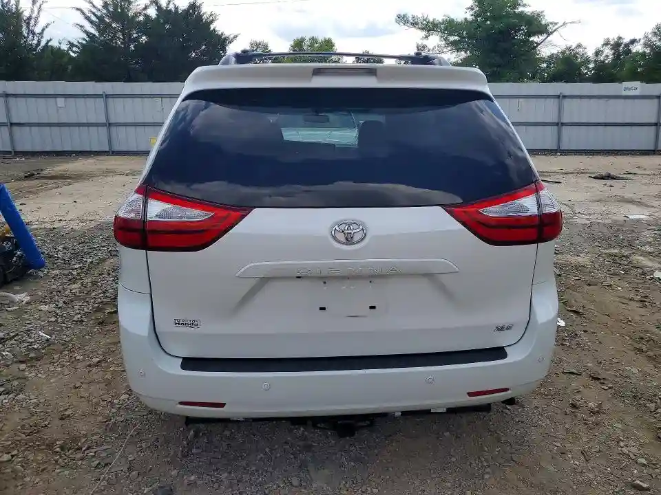 5TDYK3DC1FS608747 2015 TOYOTA SIENNA-5