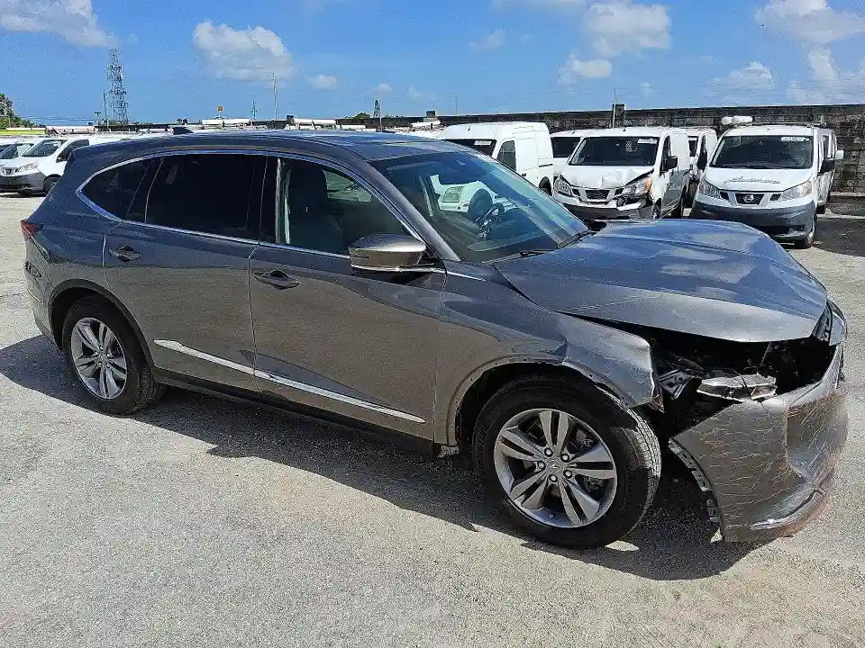 5J8YD9H34PL008445 2023 ACURA MDX-3