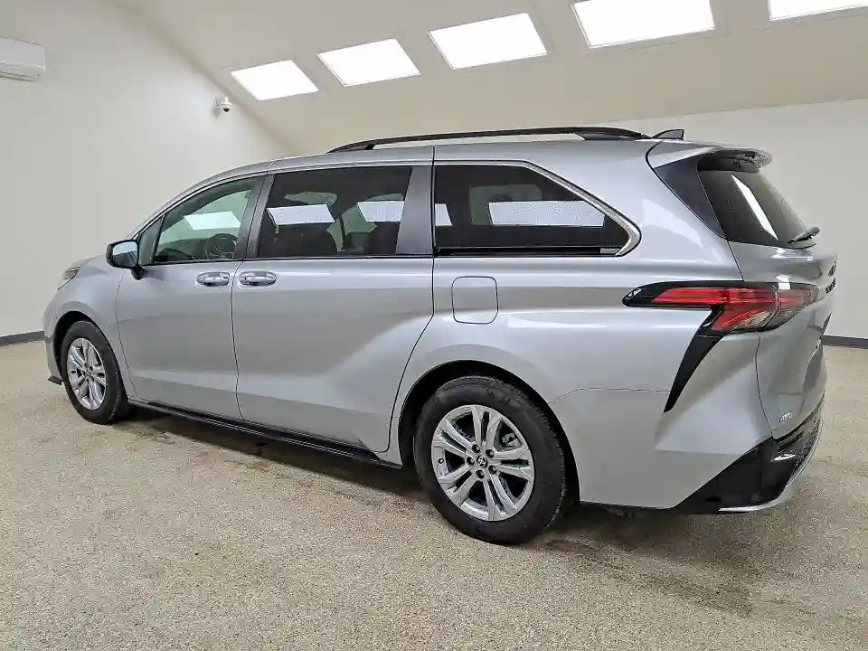 5TDDSKFCXPS096350 2023 TOYOTA SIENNA-1