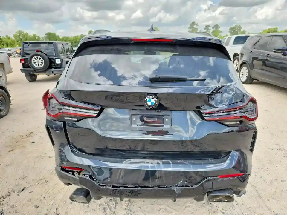 5UX43DP04R9X38817 2024 BMW X3-5