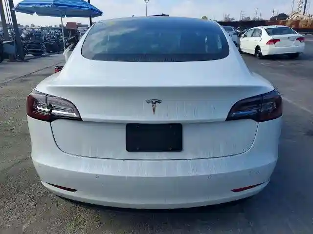 5YJ3E1EA3KF427375 2019 TESLA MODEL 3-5