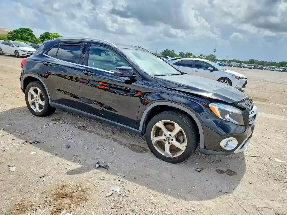 WDCTG4EB3JJ496542 2018 MERCEDES-BENZ GLA-CLASS-3