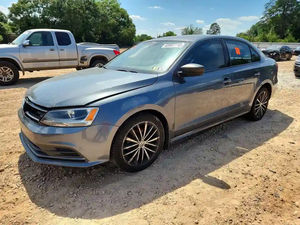 3VWD17AJ3FM323119 2015 VOLKSWAGEN JETTA-0