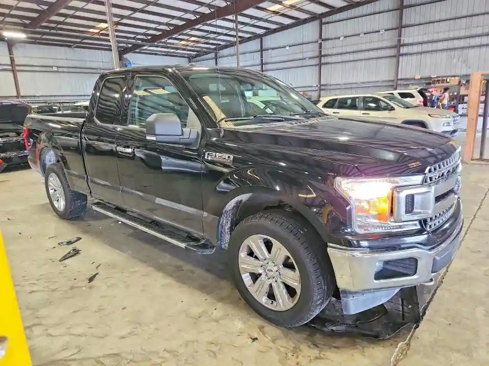 1FTFX1E53JFC37841 2018 FORD F150-3