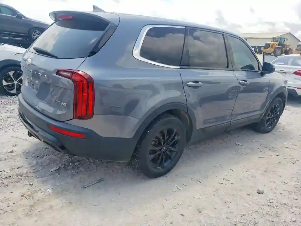 5XYP2DHC2LG009439 2020 KIA TELLURIDE-2