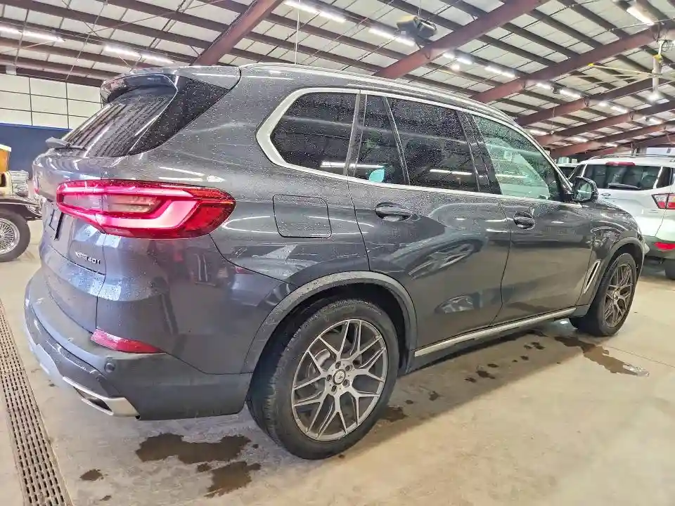 5UXCR6C59KLL31284 2019 BMW X5-2