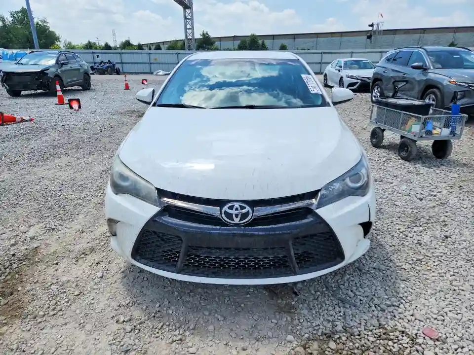 4T1BF1FK9HU280023 2017 TOYOTA CAMRY-4
