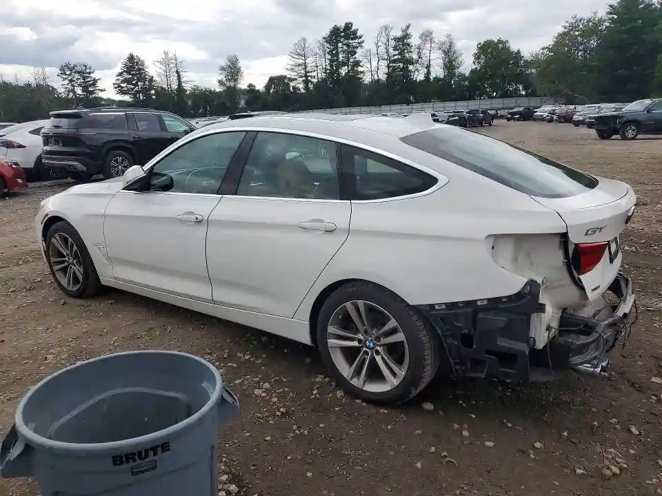 WBA8Z9C51JG827807 2018 BMW 3 SERIES-1