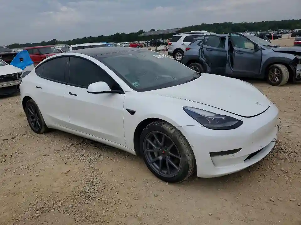 5YJ3E1EB3NF166164 2022 TESLA MODEL 3-3