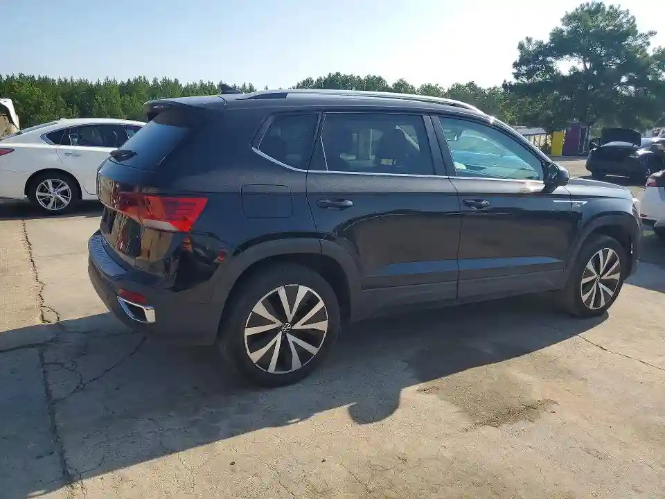 3VVSX7B26NM011408 2022 VOLKSWAGEN TAOS SE-2