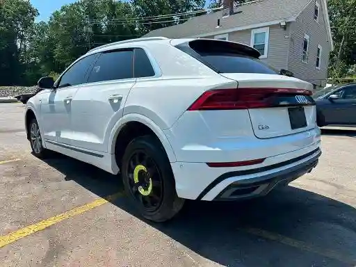 WA1EVBF15PD015447 2023 AUDI Q8-1