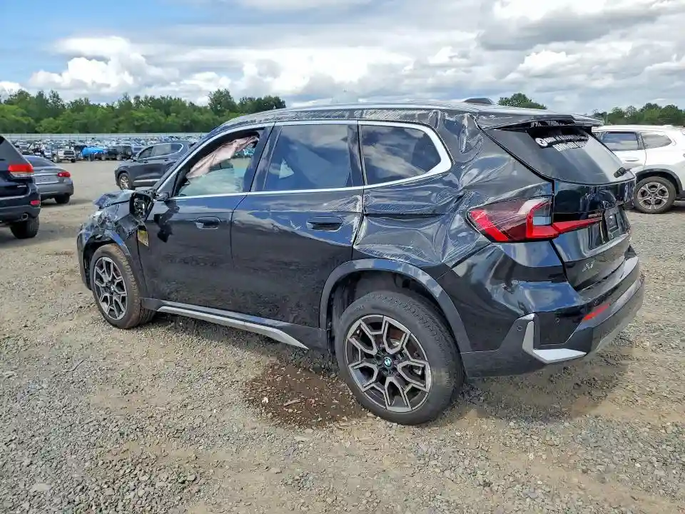 WBX73EF0XT5432440 2026 BMW X1-1