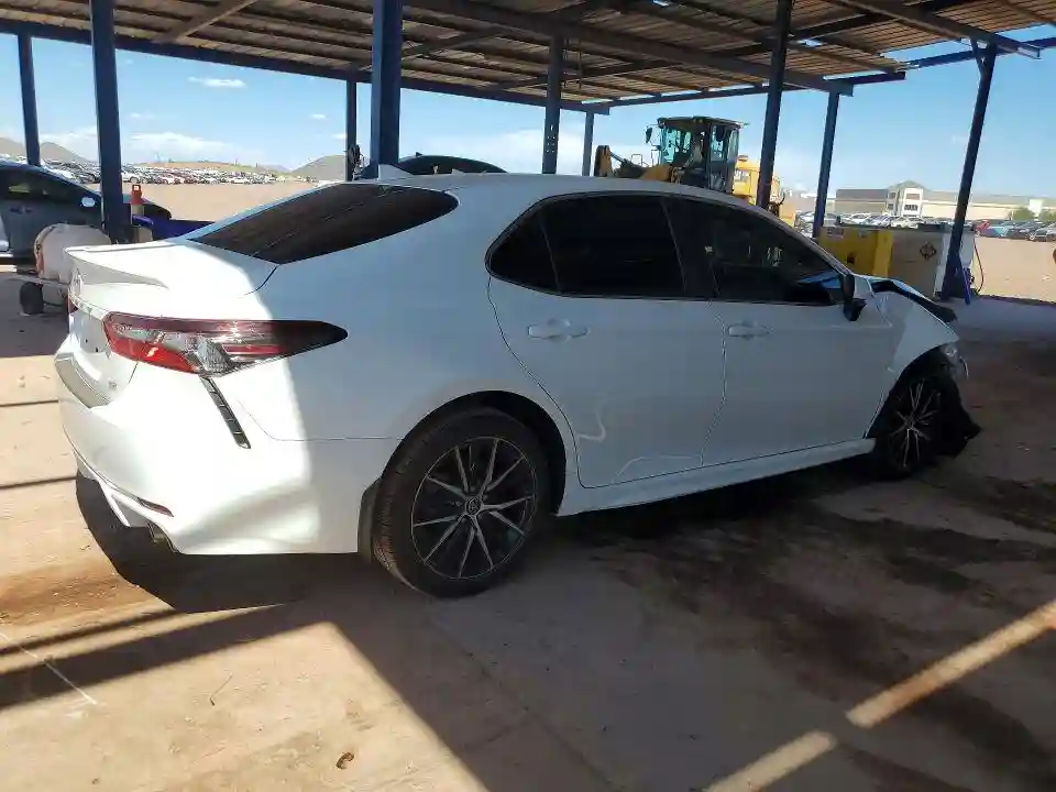 4T1T11AK4MU486340 2021 TOYOTA CAMRY-2