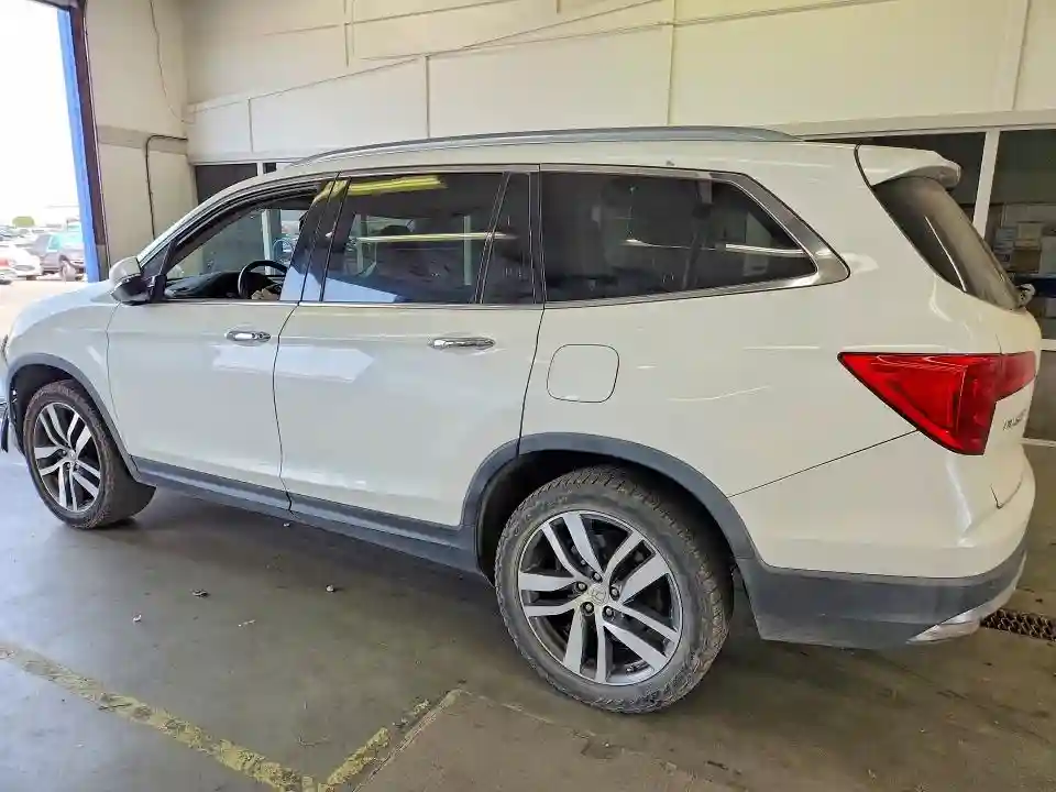 5FNYF6H92GB064057 2016 HONDA PILOT-1