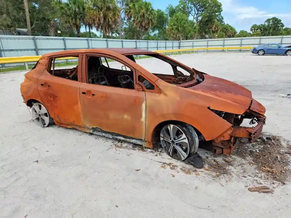 1N4BZ1CPXLC305284 2020 NISSAN LEAF-3