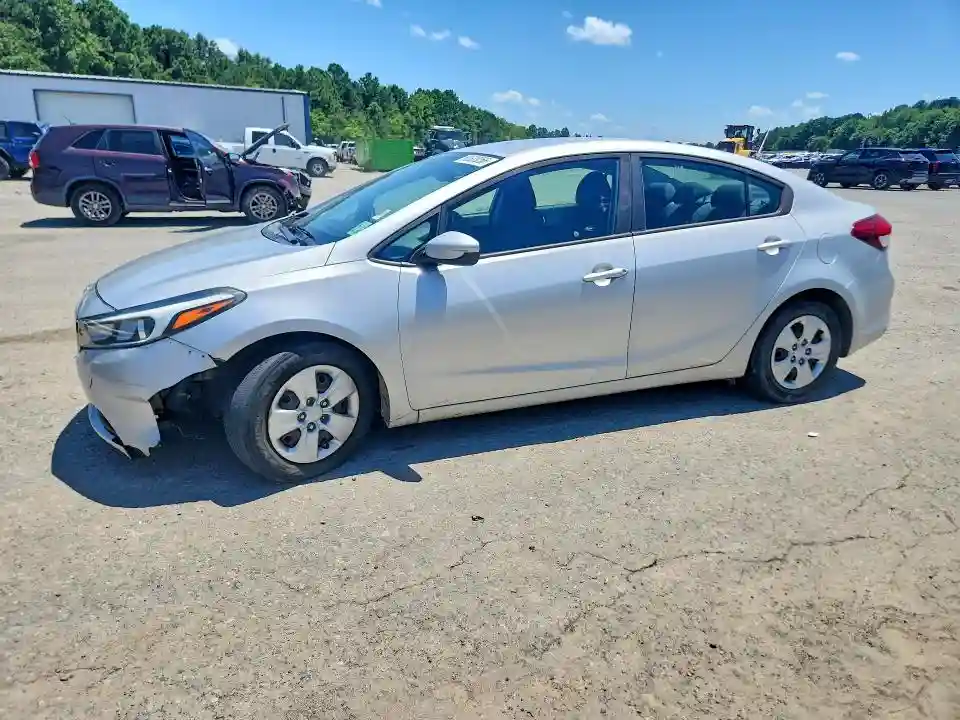 3KPFL4A73HE125260 2017 KIA FORTE-0