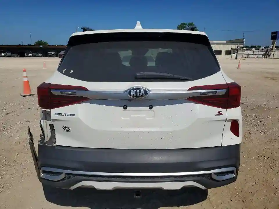 KNDEUCAA2M7158632 2021 KIA SELTOS-5