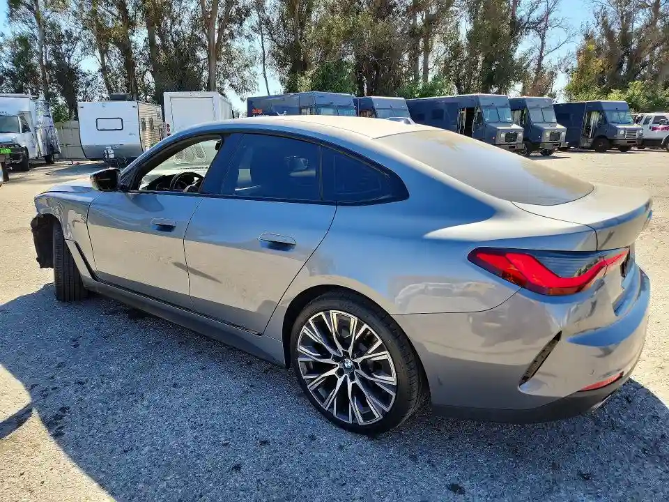 WBA63AV05NFM02761 2022 BMW 4 SERIES-1