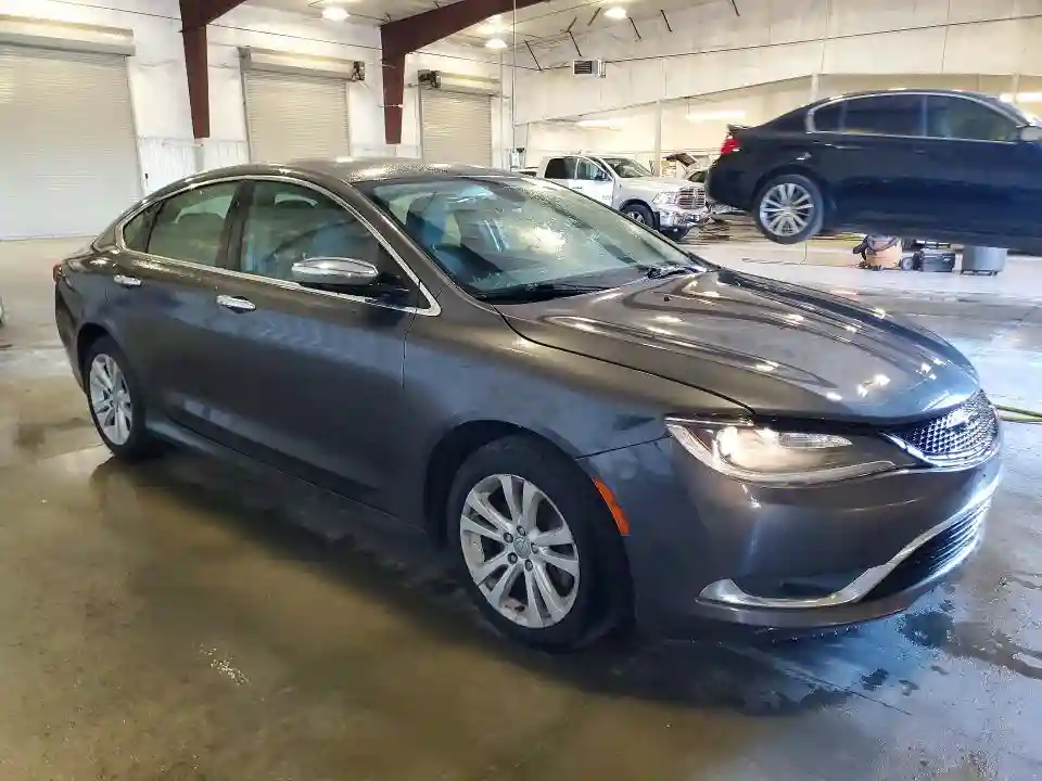 1C3CCCAB1GN130182 2016 CHRYSLER 200-3