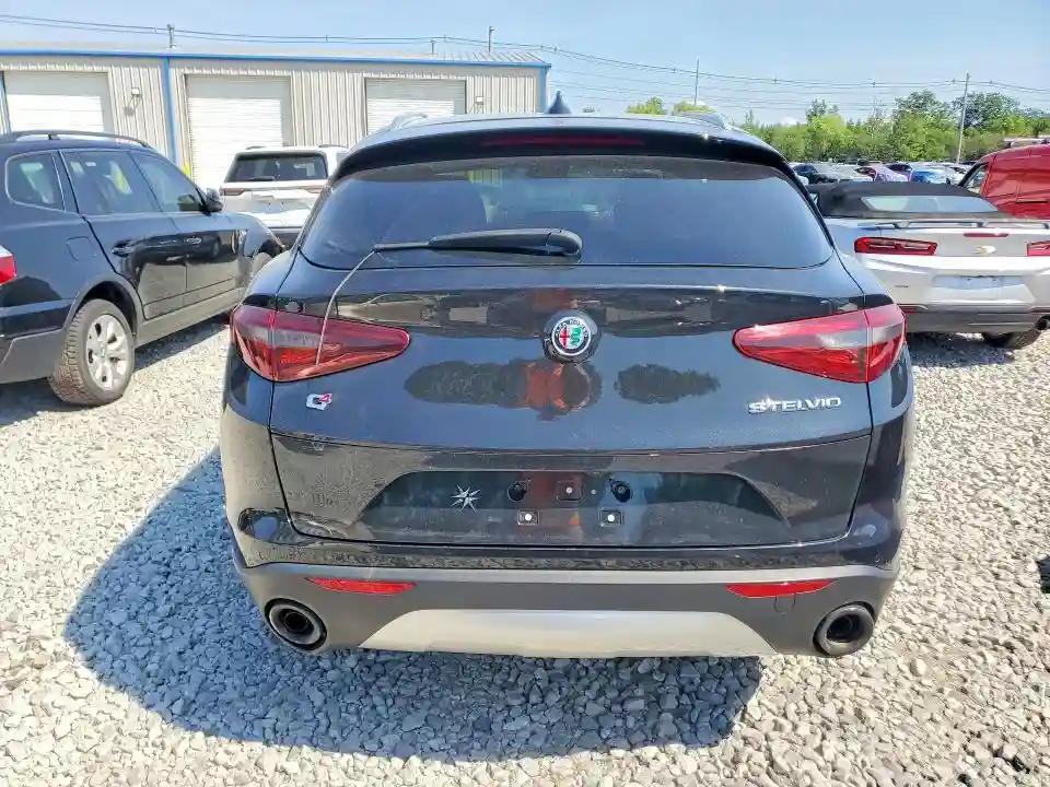 ZASFAKBN0J7B60472 2018 ALFA ROMEO STELVIO-5