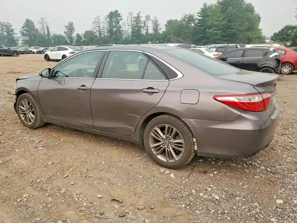 4T1BF1FK4GU130531 2016 TOYOTA CAMRY-1