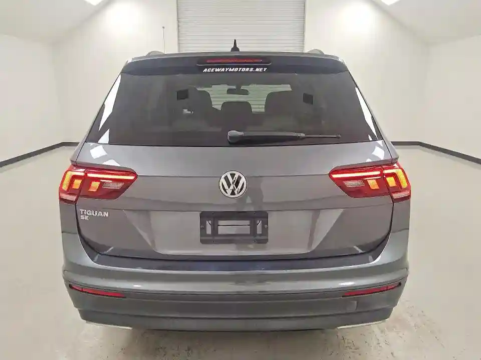 3VV3B7AX8KM178834 2019 VOLKSWAGEN TIGUAN-5