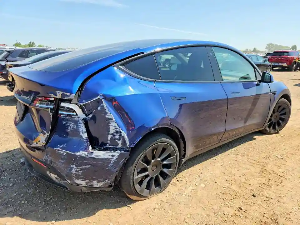 5YJYGDEE9MF121126 2021 TESLA MODEL Y-2