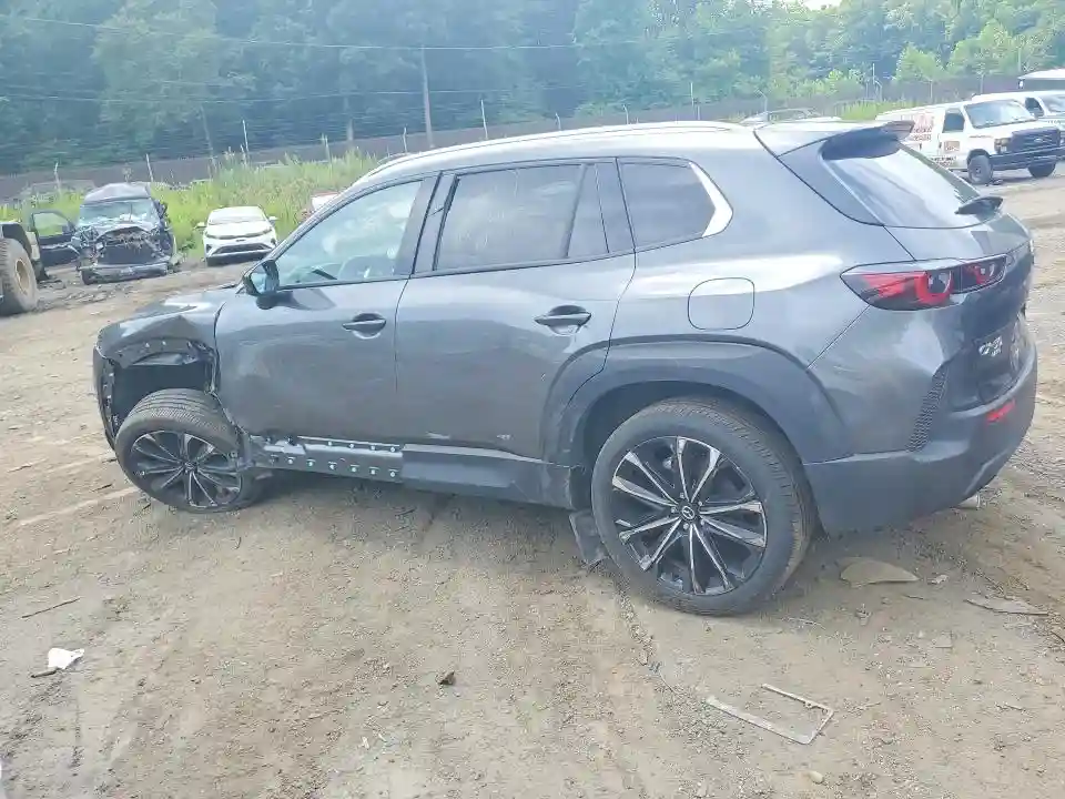 7MMVABEM5SN369940 2025 MAZDA CX-50-1