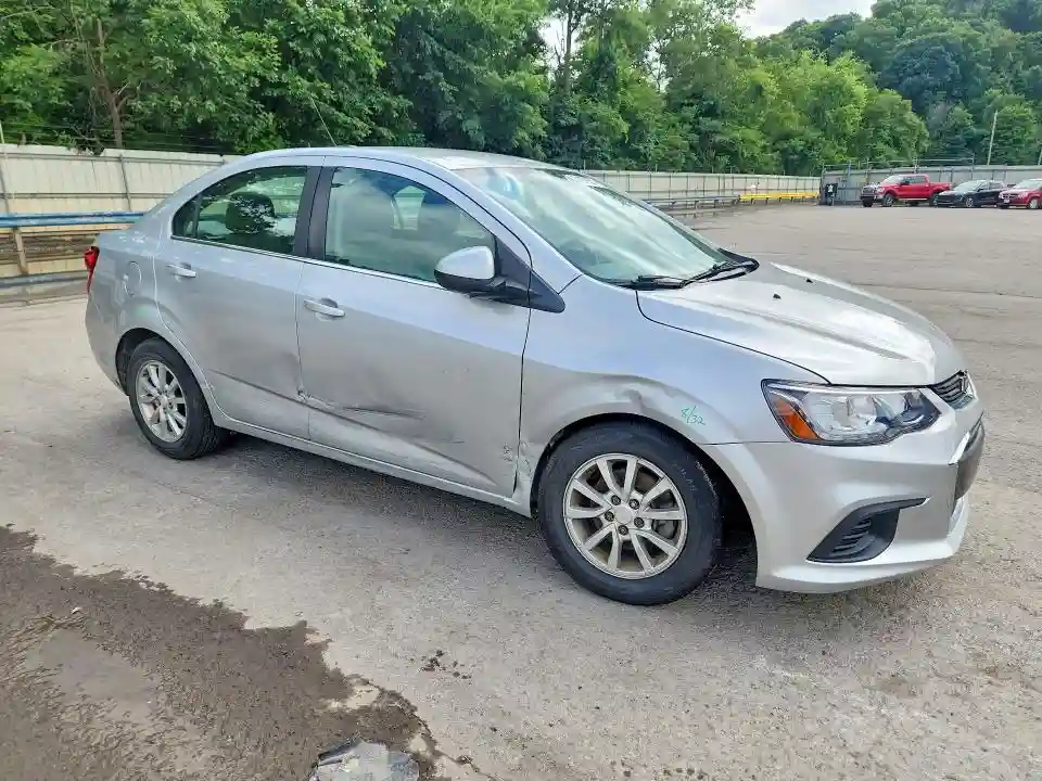 1G1JD5SB0L4102067 2020 CHEVROLET SONIC-3