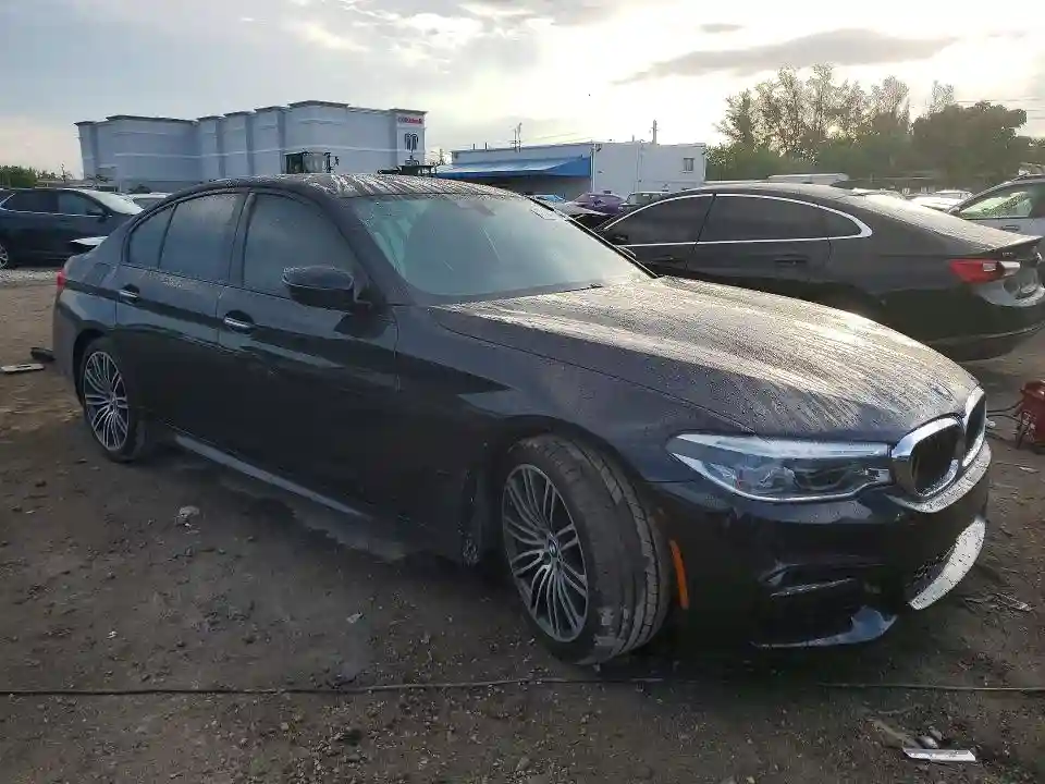 WBAJE7C54JG891602 2018 BMW 5 SERIES-3