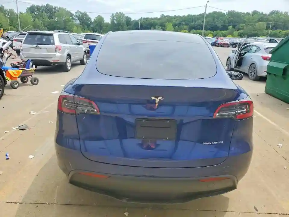 7SAYGAEEXRF202774 2024 TESLA MODEL Y-5