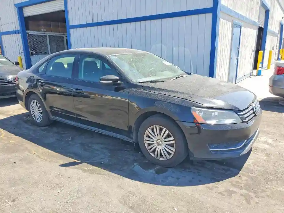 1VWAT7A39FC040997 2015 VOLKSWAGEN PASSAT-3