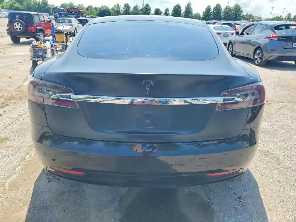 5YJSA1E23MF424415 2021 TESLA MODEL S-5