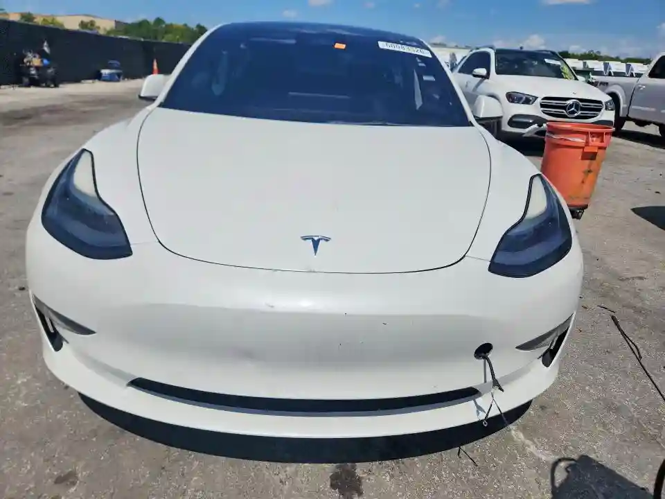 5YJ3E1ECXMF088456 2021 TESLA MODEL 3-4