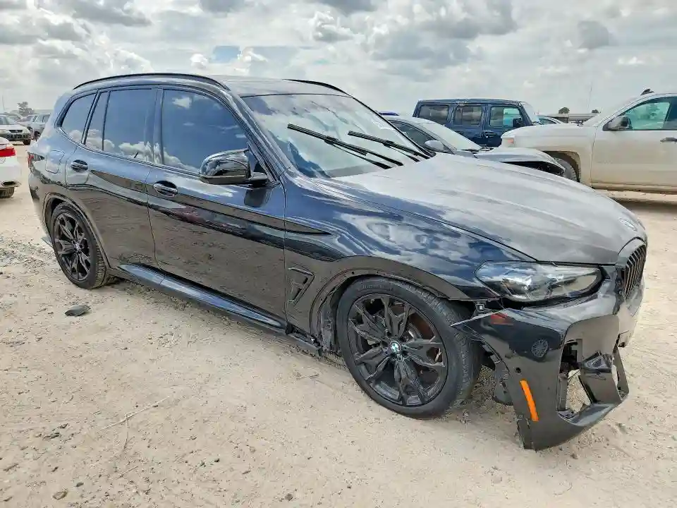5UX43DP04R9X38817 2024 BMW X3-3